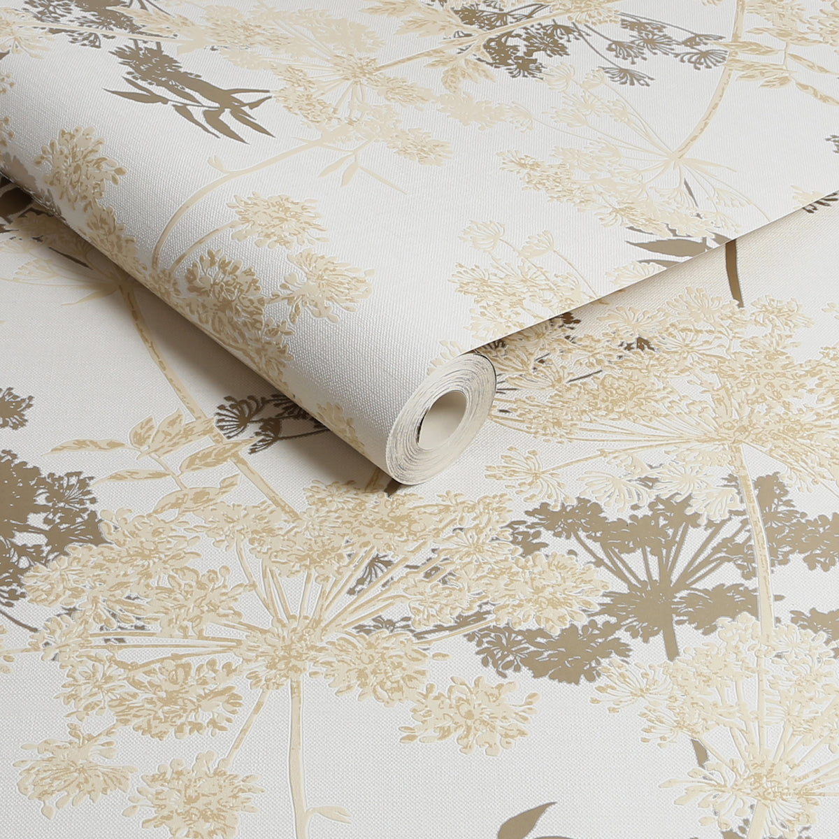 Meadow Cream Wallpaper