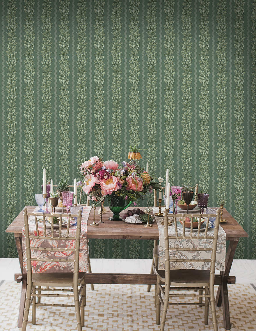 Pipkin Stripe Wallpaper