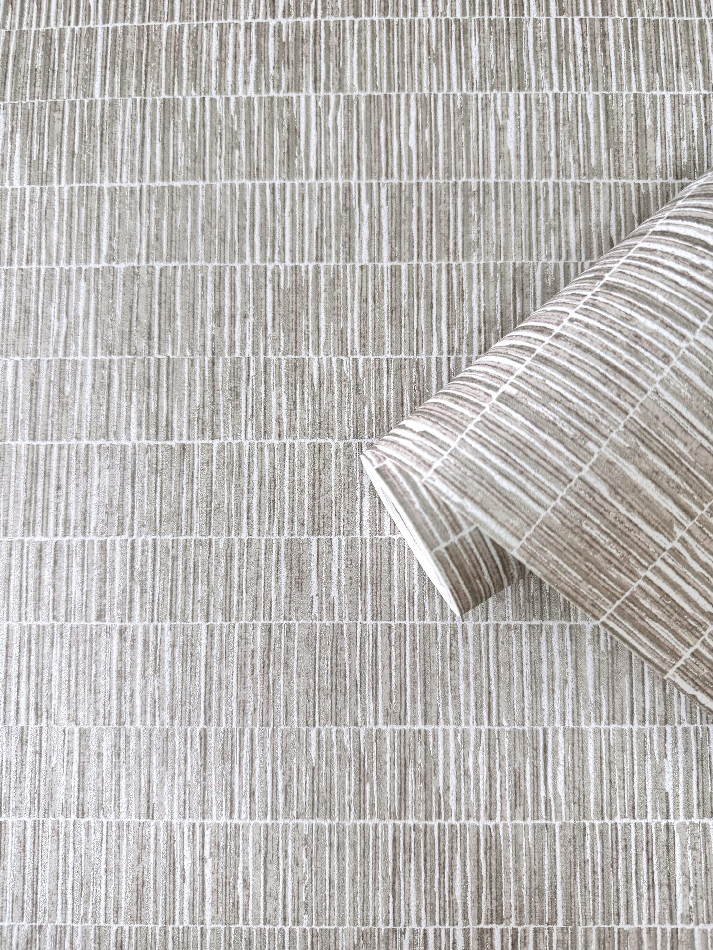 Bamboo Screen Silver Grey on White