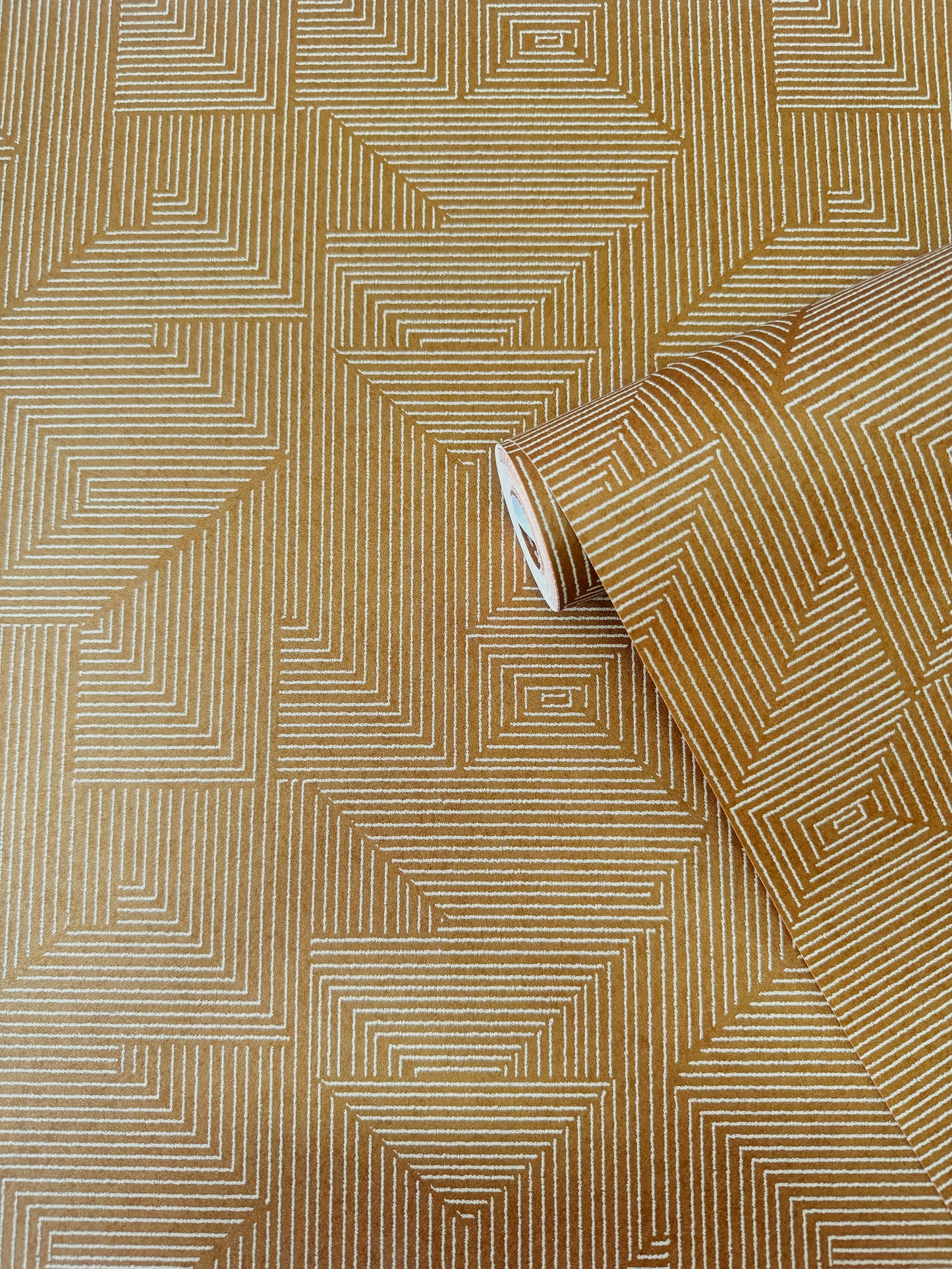 Cleopatra Cream on Copper