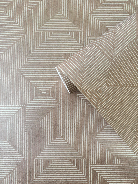 Cleopatra Cream on Light Brown