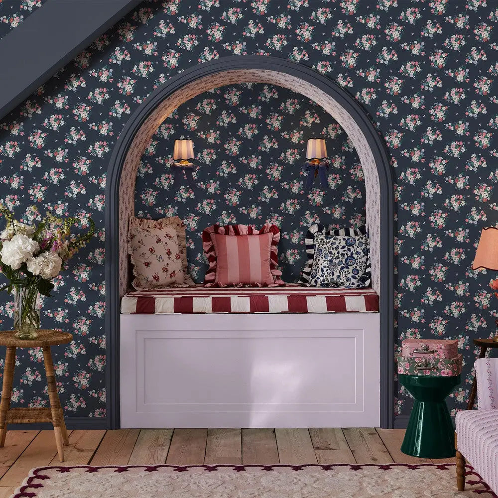 Clifton Floral Wallpaper Wallpaper Inn