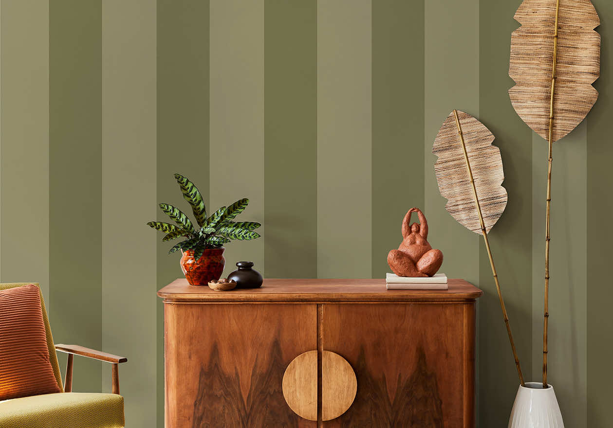 Cordelia Stripe Green - Wallpaper Inn 