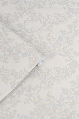Burnham Dove Grey Wallpaper is a beautiful leaf trellis design inspired by an original painted artwork piece from the Laura Ashley archive. With curving leaf stems, this intricate design has a charming country feel.