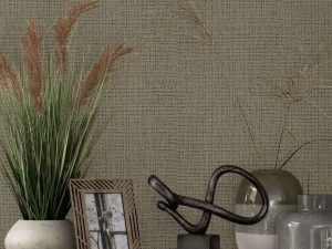 Add a cosy feel to your home with this classical Linen Weave Neutral Wallpaper design. Adding warmth and texture to your home, this textured design creates a cosy atmosphere with its neutral colour palette.